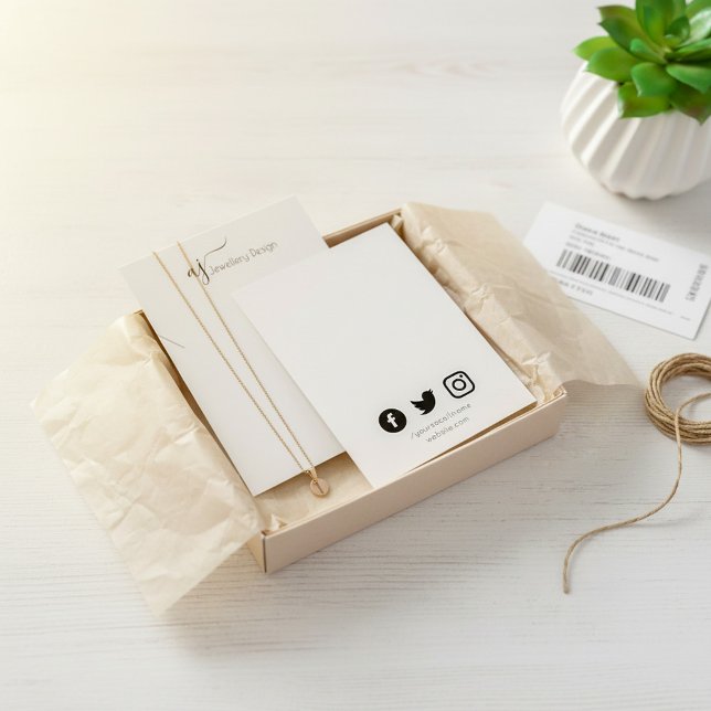 Cartão de vídeo bonito monograma e mídia social (Monogram and social media pretty display card.)