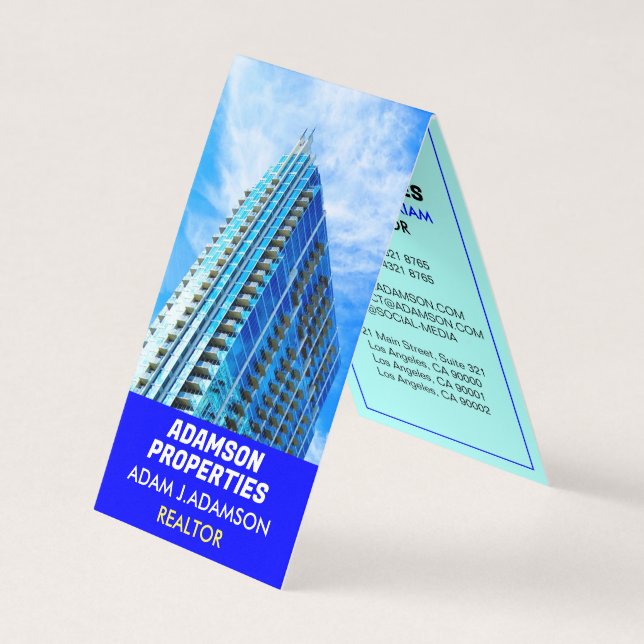 Cartão De Visita Agente Imobiliário Moderno (Realtor) Dobrado (Frente)