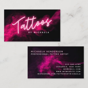Cartão De Visita Artista de Tatuagem Moderna com Neon Rosa e Fumaça