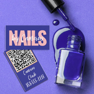 Cartão De Visita Artista de Unhas Negrito Fundo Roxo Tipo de Letra 