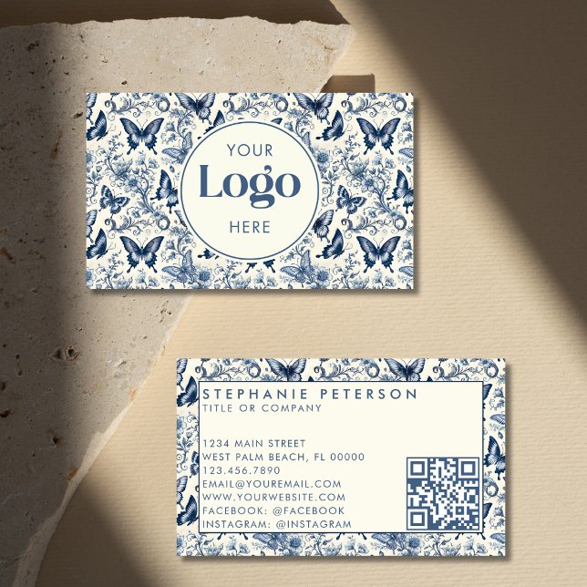Cartão De Visita Blue Ivory Toile De Jouy Custom Logo QR Code (Criador carregado)