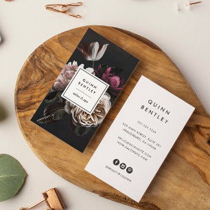 Cartão De Visita Buquê Floral Escuro Elegante   Vertical