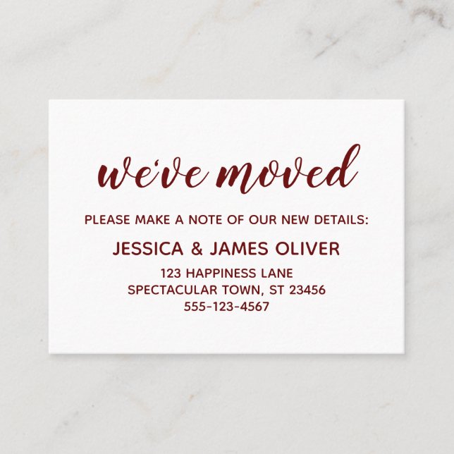 Cartão De Visita Burgundy mínima na placa branca "Nós nos movemos" (Frente)