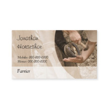 Calçando um cavalo, com um reverso do vazio