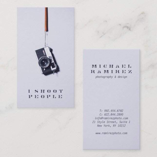 Cartão De Visita Câmera de fotógrafo profissional de cinza moderna  (Frente/Verso)
