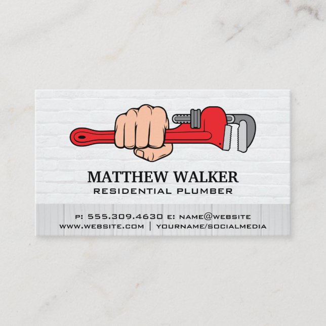 Cartão De Visita Canalizador que segura chave inglesa | Coluna Azul (Frente)