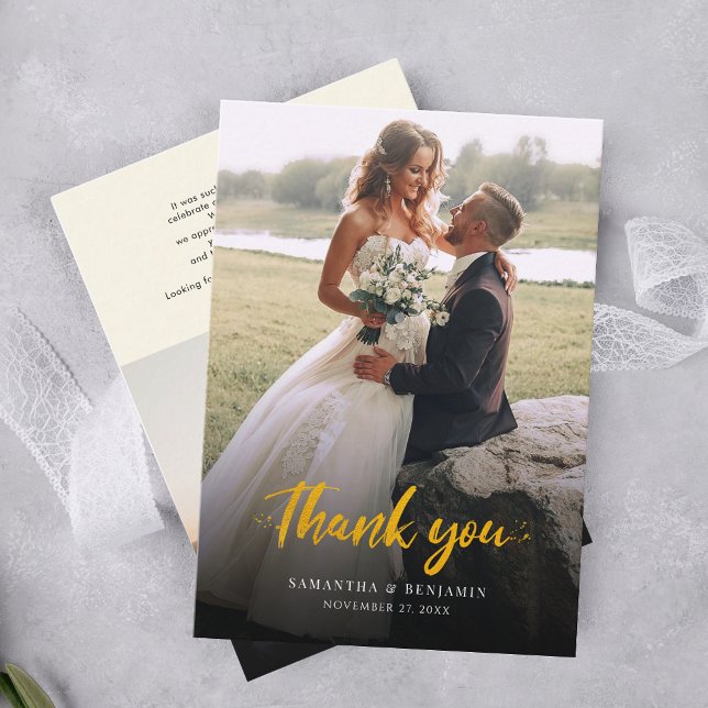Cartão De Visita Casamento de Fotos de Script Moderno Obrigado (Modern Elegant Wedding Photo Thank You Card)