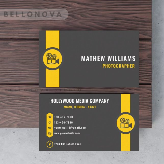Cartão De Visita Cinza Escura Personalizada Amarelo Negro, Creativo (Custom Dark Grey Black Yellow Creative & Media Business Card)