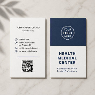 Cartão De Visita Clínica de Saúde Médica Vertical de Médico