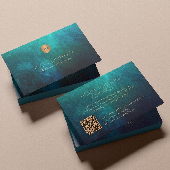 Cartão De Visita Código QR: cor d'água do luxo, cor verde, monogram (Criador carregado)