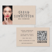 Código QR de Foto de Salão de Unhas Bege Moderno