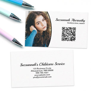 Cartão De Visita Código QR de Foto Oval Personalizada de Babá Profi