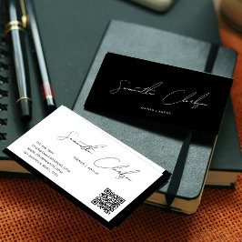 Cartão De Visita Código QR de Script Manuscrito Simples Preto e Bra