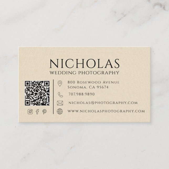Cartão De Visita Código QR do Fotógrafo de Casamento com Estilo de  (Frente)