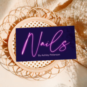 Cartão De Visita Código qr do logotipo do script unhas neon roxo co