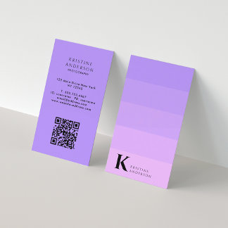 Cartão De Visita Código QR do Monograma Clássico de Omã Lilac Roxo
