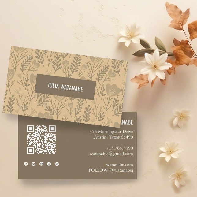 Cartão De Visita Código QR Floral Ícones de mídia social Ícones neu (Neutral floral pattern on this custom business card with QR code and social media icons
)