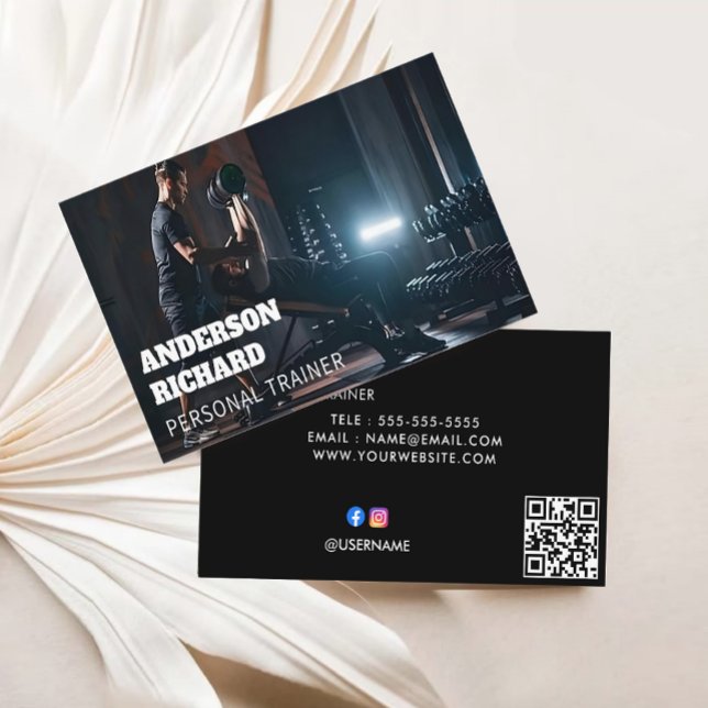 Cartão De Visita Código QR mínimo | Foto de Malhação pessoal do tre (Minimal QR Code  Personal Trainer Fitness Photo Business Card)