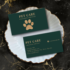 Cartão De Visita Dark Green Modern Luxury Golden Paw Pet Grooming