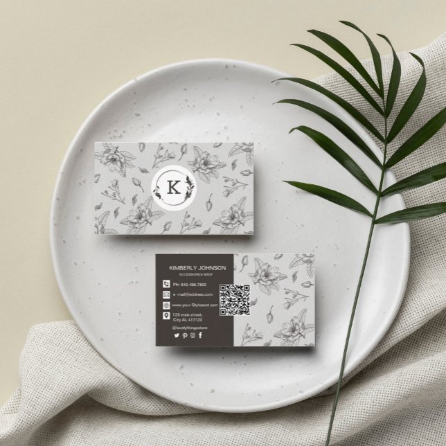 Cartão de visita de Castanho Botânico Moderno (Modern Botanical Brown Business Card. professional logo. #botanicalnaturetheme #whitecraftpaper)