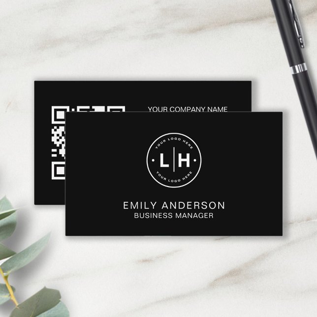 Cartão de visita de logotipo personalizado preto m (Black Modern Minimal Custom Logo QR code Business Card by MINTIC DESIGN STUDIO)