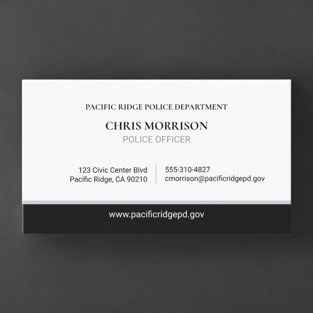 Cartão de visita de oficial de polícia  (Criador carregado)