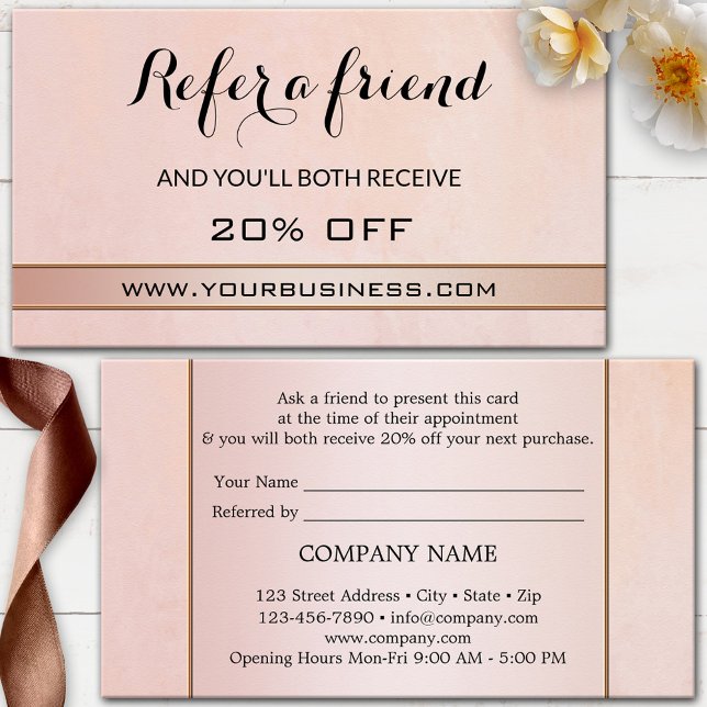 Cartão de visita de referência Dourada Rosa Blush (Elegant referral business card featuring a blush pink and rose gold artistic design)
