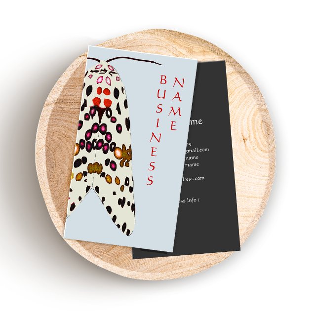 Cartão de visita de traje (Criador carregado)