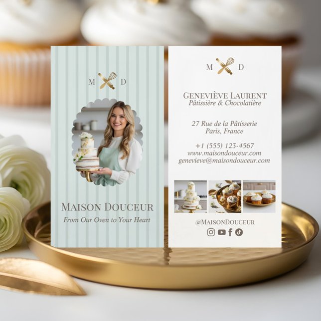 Cartão De Visita Elegant Chic Bakery Stripes & Gold Whisk Photo  (Elegant Chic Bakery Stripes & Gold Whisk Photo Business Card)