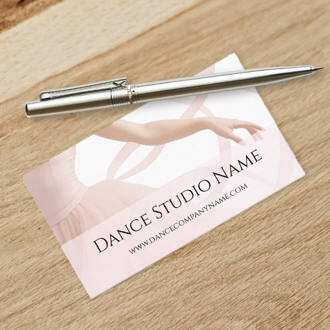 Cartão De Visita Elegant Dance Studio Ballet Dancer Blush Pink (Elegant Dance Studio Ballet Dancer Blush Pink Business Card)