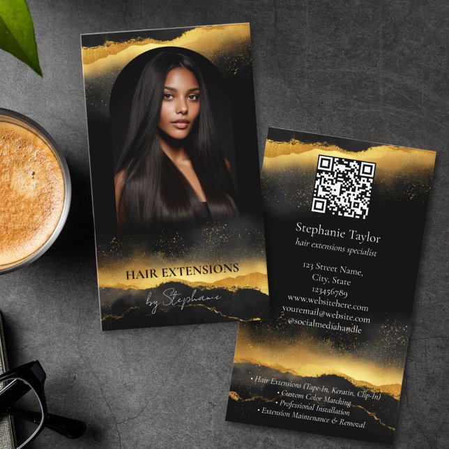Cartão De Visita Elegant Luxury Hair Stylist Extensions Wigs  Photo (chic modern gold and black photo hair extension specialist business cards with qr code and photo)