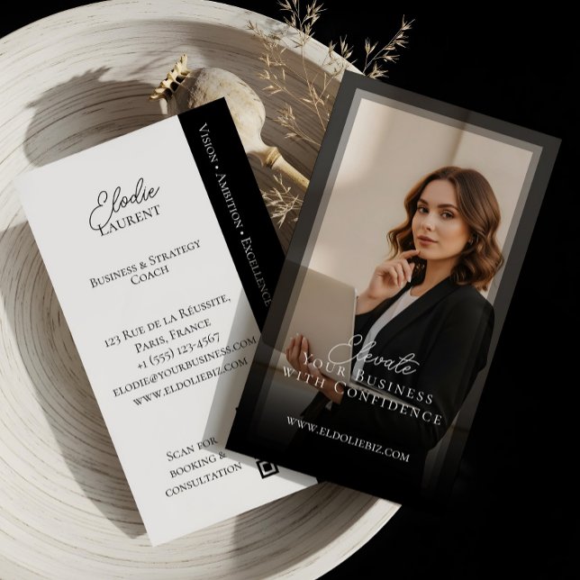 Cartão De Visita Elegant Minimal Consulting Coach Photo QR Code (Elegant Minimal Consulting Coach Photo QR Code Business Card)