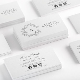 Cartão De Visita Elegante de Cinza Monograma Floral Crest