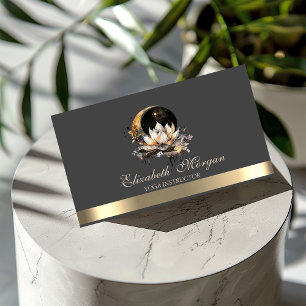 Cartão De Visita Elegante Instrutor de Yoga Lotus Lua Sol Dourado