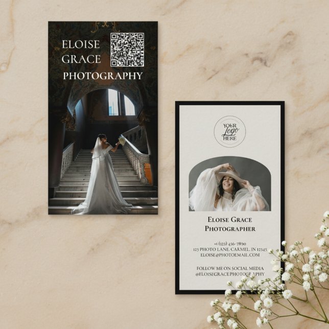 Cartão de Visita Empresarial Código QR Logo Foto E (Market your photography business in style with this editorial business card!)