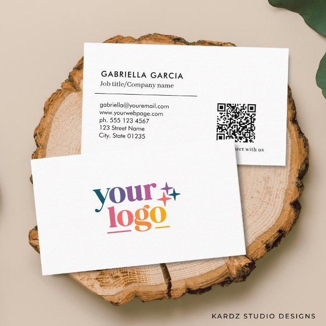 Cartão de Visita Empresarial Minimalista com Logot (Front and back of the business card are shown in standard size. Choose size, corner + paper style.)