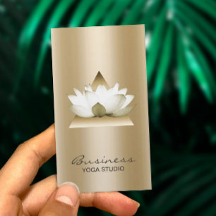 Cartão De Visita Estúdio Lotus Dourado moderno da ioga elegante