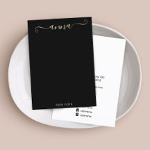 Exibição de Colar Preto de Assinatura de Script Si