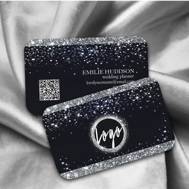 Cartão De Visita Faux Silver Glitter e Black Elegante código QR (Faux Silver Glitter and Black Elegant QR code Business Card. #luxefauxgold #beauty #stylist)