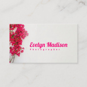 Cartão De Visita Flor de bougainvillea vermelha com parede branca g