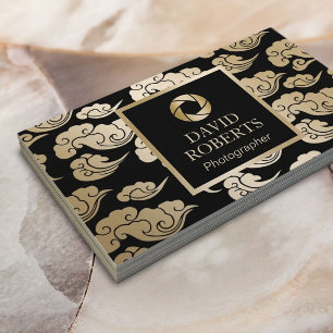 Cartão De Visita Fotografia de Nuvens Orientais com Câmera Dourada 