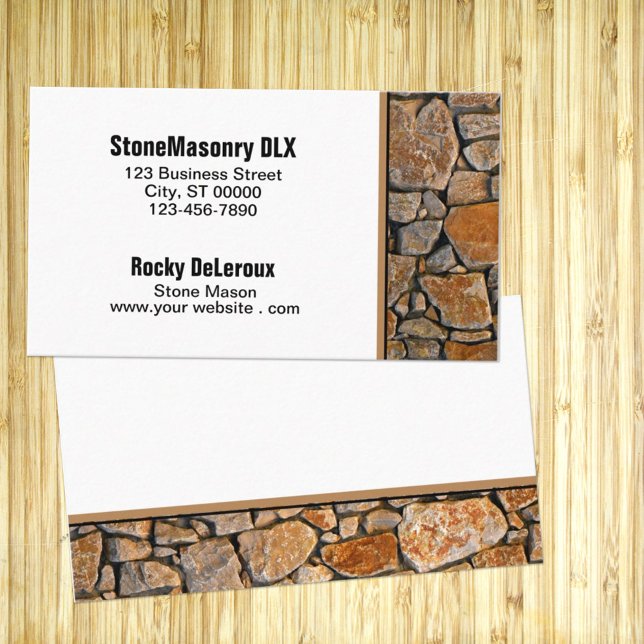 Cartão De Visita Fronteira de Rock Russo com Stonemason Profissiona (This front and back stone edge designed business card is easily personalized for any business. )