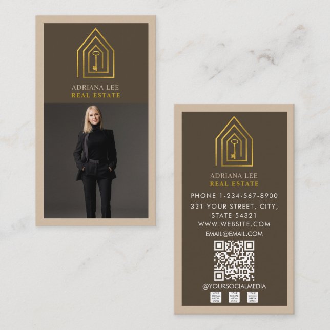 Cartão De Visita Gold Key Photo Real Estate Agent QR Code Brown (Frente/Verso)