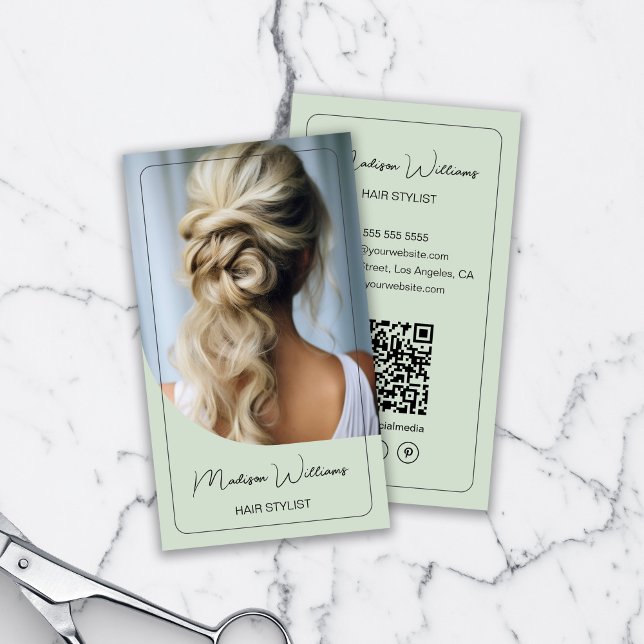 Cartão De Visita Hair Stylist Modern Photo Sage Green (Hair Stylist Modern Photo Sage Green Business Card)