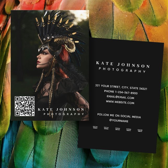 Cartão De Visita Ícones de Mídia Social Personalizada de Código QR  (Modern Photo QR Code Custom Social Media Icons Business Card)