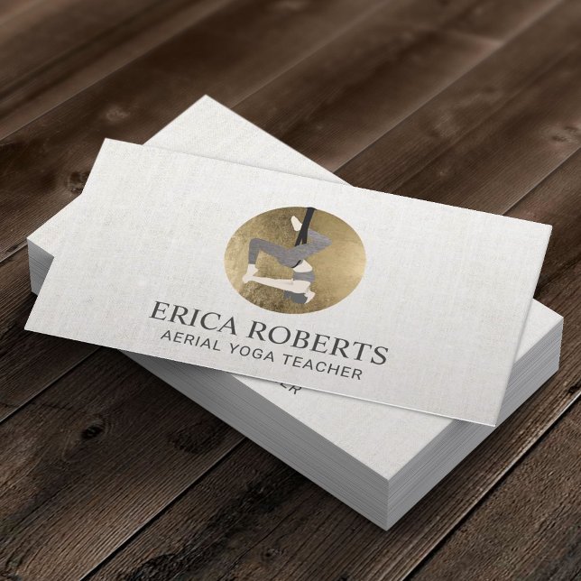 Cartão De Visita Instrutor de ioga aérea pilha o círculo Dourado (Criador carregado)