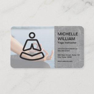 Cartão De Visita Logotipo de Estúdio de Yoga Mulher Meditando
