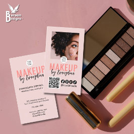 Cartão De Visita Logotipo de Letra em Rosa com Código QR de Foto de