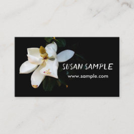 Cartão De Visita magnólia em fotografia de uma flor preta em negrit