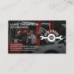 Cartão De Visita Mecânica Automática Trabalhando no Motor de Automó